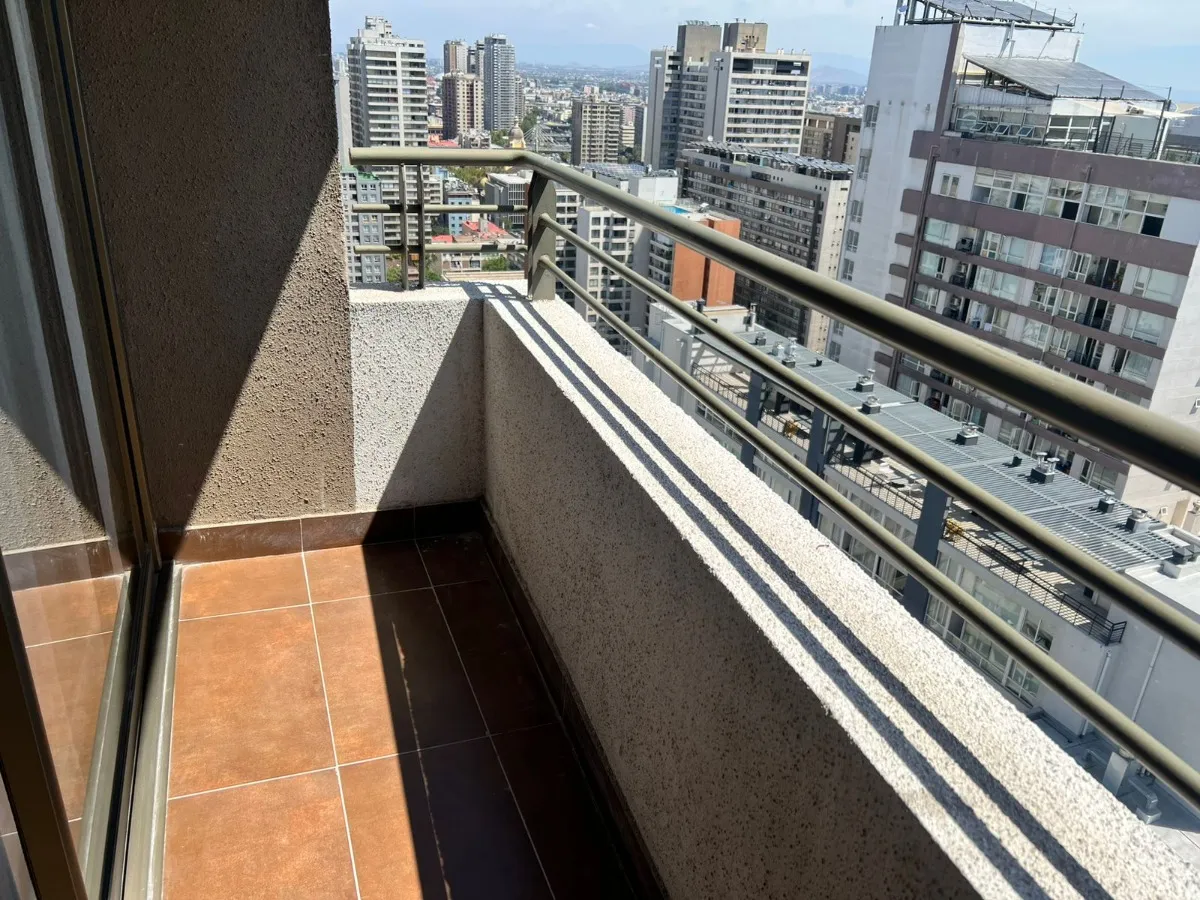 Imagen 4 de 21 de Luminoso Depto/2 Dormitorios Metro Cal Y Canto/con Estaciona