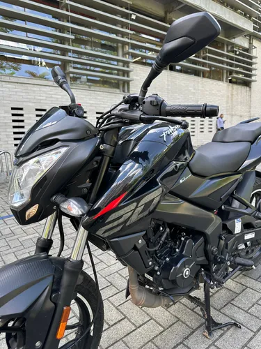 Pulsar Ns 200
