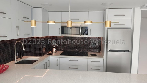 Imagen 6 de 24 de Bello A Estrenar Y Remodelado Con Buen Gusto En El Rosal, Caracas, Código: 23-25836 Mvg