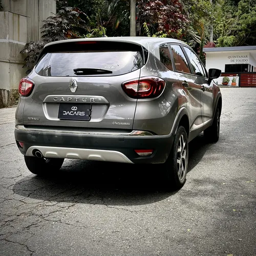 Renault Captur 2.0 Bose At