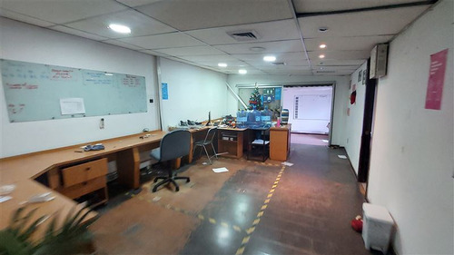 Imagen 15 de 24 de Industrial En Arriendo En Recoleta