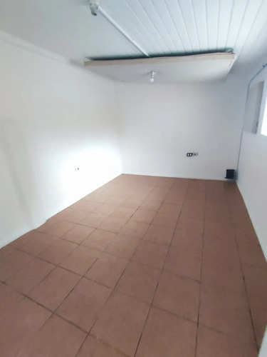 2 Casas En Terreno Amplio Próximo Al Centro De Limache