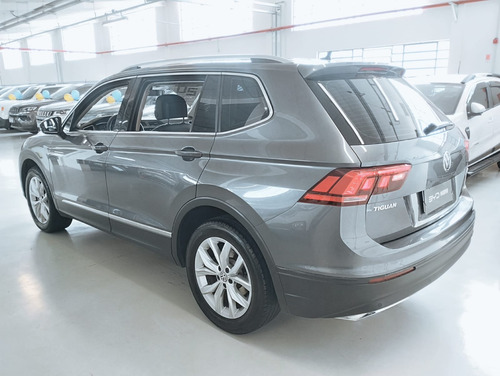 Volkswagen Tiguan Allspace 1.4 Comfortline 250 Tsi Flex 5p