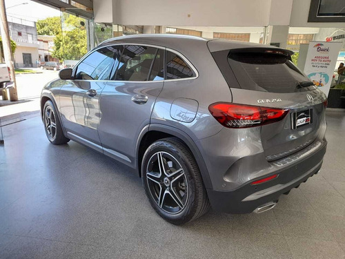 Mercedes-benz Clase Gla 2021 1.6 Gla250 Amg-line 211cv