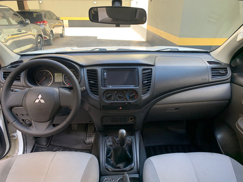 Mitsubishi L200 2.4 Triton Gl Cab. Dupla 4x4 4p