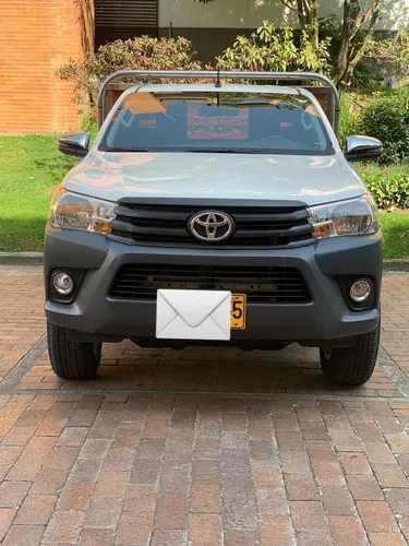 Toyota Hilux 2.7 Chasis 4X2
