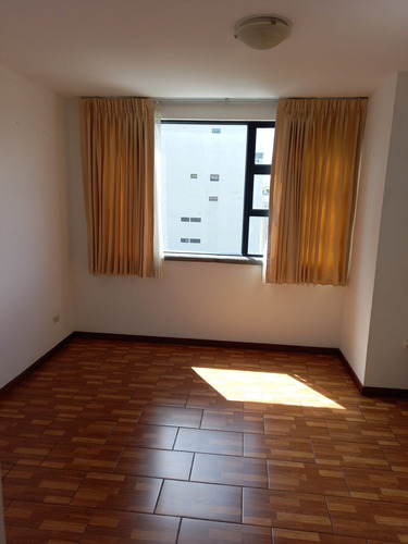 Imagen 7 de 10 de Rento Apto 2 Hab Edif. Bellini Z.14 Ref.5725