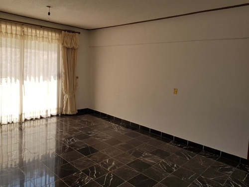 Imagen 5 de 22 de Venta De Hermosa Casa En Arboledas