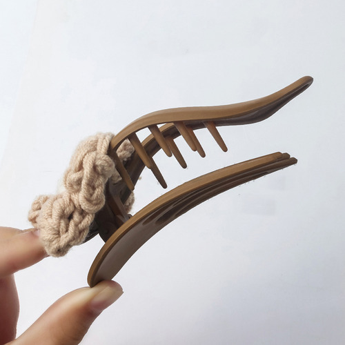 Pinzas Con Forma De Flor Para Cabello Fino Y Grueso: Punto A