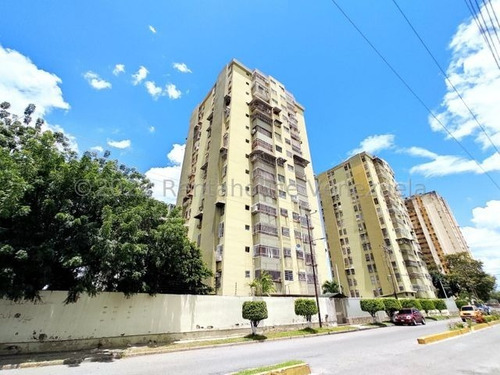 Imagen 20 de 23 de Apartamento En Venta Urb. San Pablo Lc#23-3027