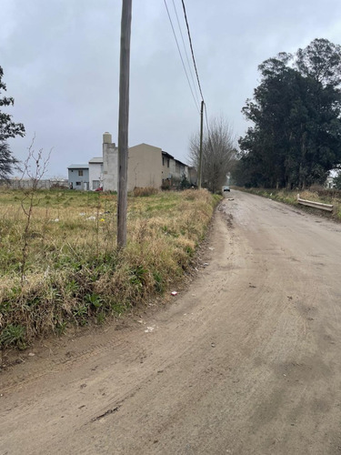 Venta De Lote En Av.actis Esquina Chapaleofu!!!!