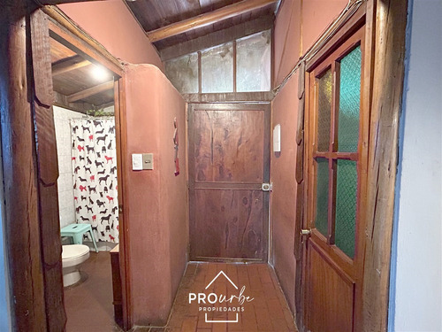 Estilo Artesanal / Gran Terreno, 4 Dorm, 2 Baños, La Florida