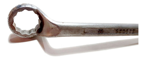 Llave Acesa Estria Curva Acodada 30 - 32 Mm Imp España R50
