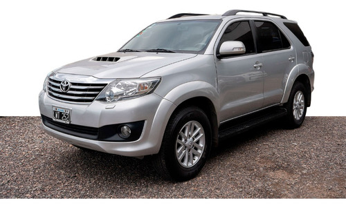 Toyota SW4 4X4 SRV 3.0 TDI-C3 SW4 4X4 SRV 3.0 TDI-C3