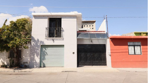 Casa En Venta En Morelia, Tres Puentes