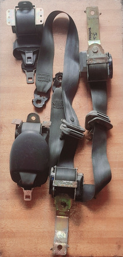 Kit De Cinturones De Seguridad Renault Megane Clasic 96/03