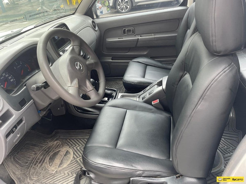 Nissan Frontier Ax 2.5 4x4