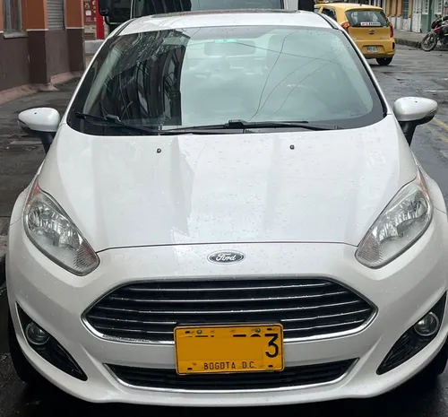 Ford Fiesta 1.6 Titanium Mt