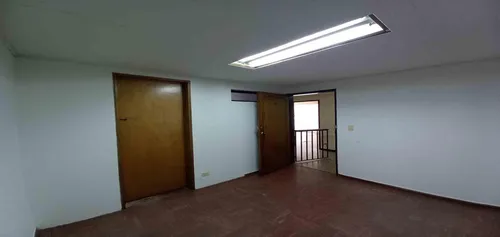 Oficina En Arriendo En El Centro/manizales (279060543).