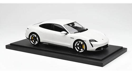 Auto A Escala Porsche Taycan Turbo S Escala 1:18 Blanco
