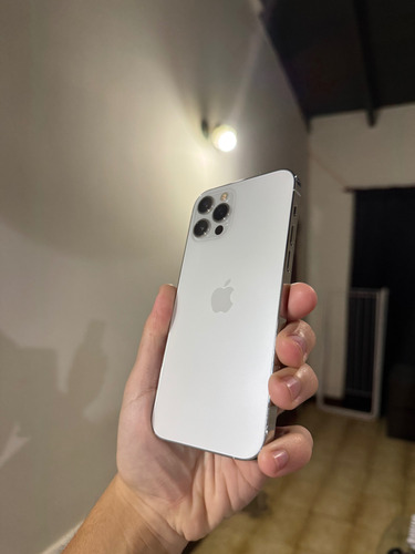 Apple Iphone 12 Pro (128 Gb) - Plata Blanco 100% Bateria Blanco (Usado)