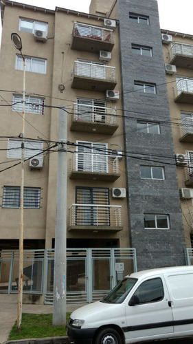 Departamento Moron 3 Ambientes Cochera