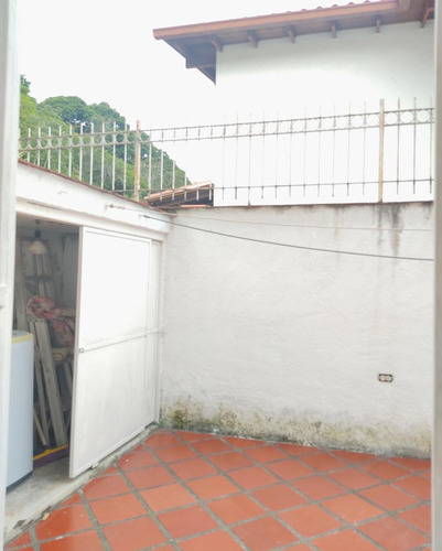 Imagen 23 de 27 de Se Alquila Anexo 30m2 1h/1b/1p Macaracuay 0348