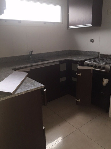 Imagen 3 de 13 de Departamento En Venta En Lanus Este