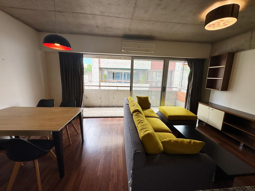 Dos Ambientes Con Cochera En Venta En San Fernando