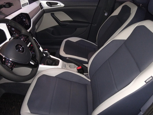 Imagen 14 de 15 de Volkswagen T-cross Highline 1.6 110cv At #15