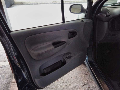 Renault Scenic 2000 2.0 Rxe 5p