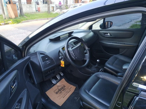 Citroen C4 2.0 Exclusive 5 Puertas