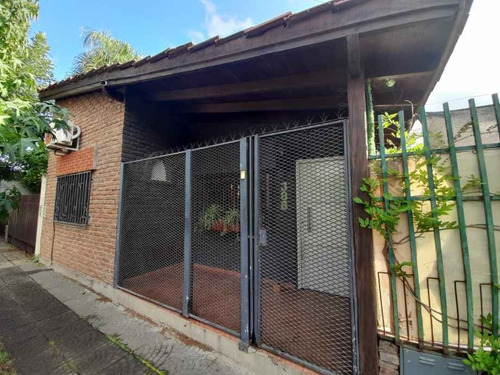 Imagen 2 de 10 de Casa En Venta Cond En Ituzaingo Norte