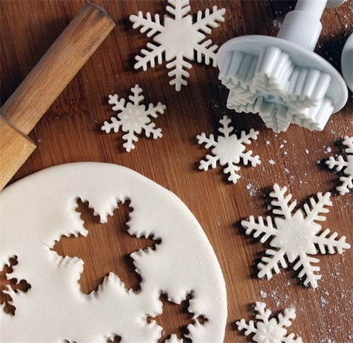 Imagen 6 de 8 de Cortante X3 Expulsor Copo Nieve Frozen Cookie Fondant Belgrano