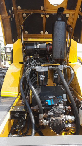 Rolo Xcmg Xs123pd Kitpatas 13t.2017 2860h Motor Novo Repasse