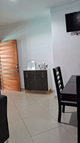 Vendo Apartamento En El Residencial Don Oscar En La Charles De Gaulle, Santo Domingo Este, República Dominicana