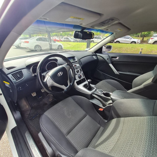 Hyundai Genesis 2.0 Coupe T 210cv Mt