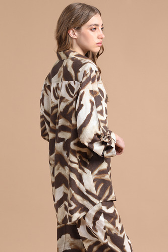 Chaqueta Sobrecamisa Con Lino, Animal Print, Café Liola