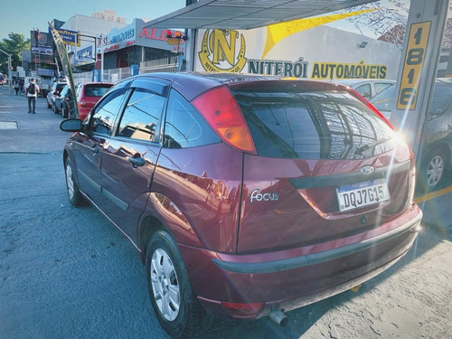 Ford Focus 2.0 Ghia 5p