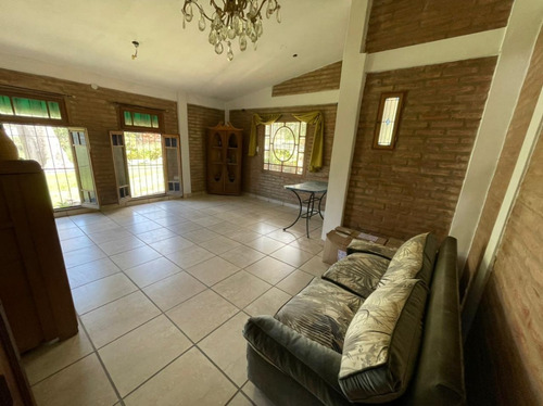 Imagen 2 de 14 de Casa Mas Departamento Venta Carlos Paz