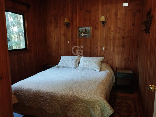 Oportunidad De Inversión. Camping En Lago Calafquén.