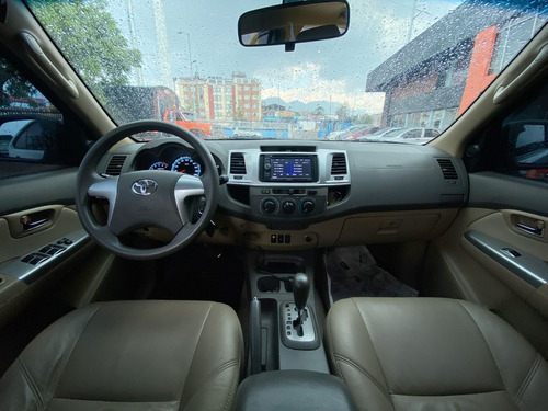 Toyota Fortuner 2.7l 4x2