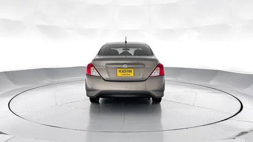 Nissan Versa Drive