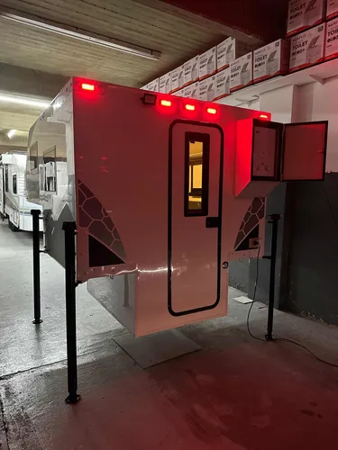 Camper Para Pickup Doble Cabina Marca Iseo