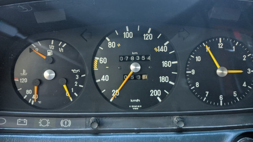 Imagen 5 de 17 de Mercedes Benz 1980 Coupé 230ce