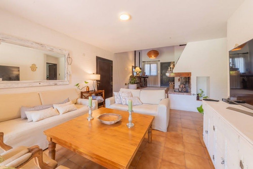 Casa En Venta En Guadalupe