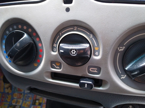 Fiat Siena 1.0 Fire Celebration Flex 4p 2007