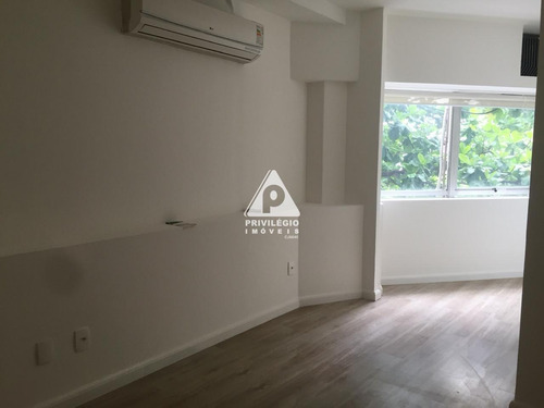 Imagem 10 de 27 de No Humaitá! Sala Comercial, Com Salão E Salas Complementares, Pequena Cozinha E Dois Banheiros. - 32115