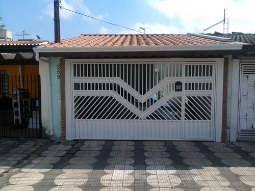 Imagem 1 de 6 de Casa 3 Dormitórios Em Mogi Das Cruzes