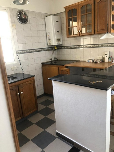 Imagen 2 de 13 de Departamento En Venta En Lanus Este